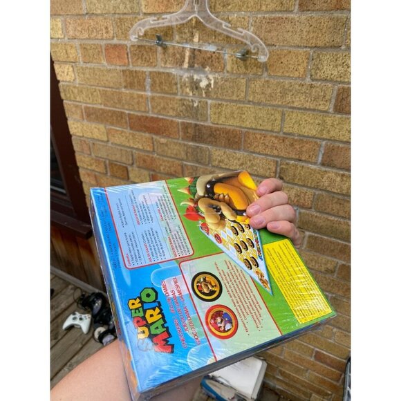 2019 Official Nintendo Super Mario Bros Checkers Children's Board Game New - Picture 2 of 3